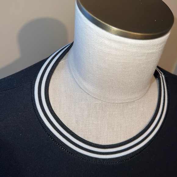 Top queen - Picture 2 of 4